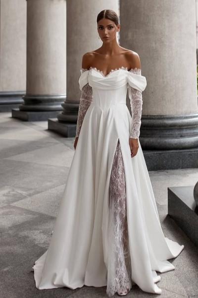 Весільна сукня 